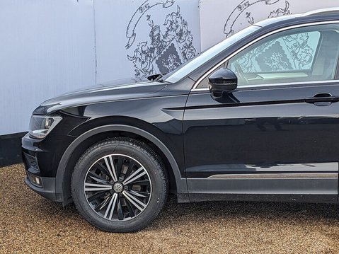 Volkswagen Tiguan SE NAV TDI BMT 5