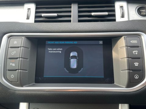 Land Rover Range Rover Evoque 2.0 TD4 SE Tech Auto 4WD Euro 6 (s/s) 5dr 28