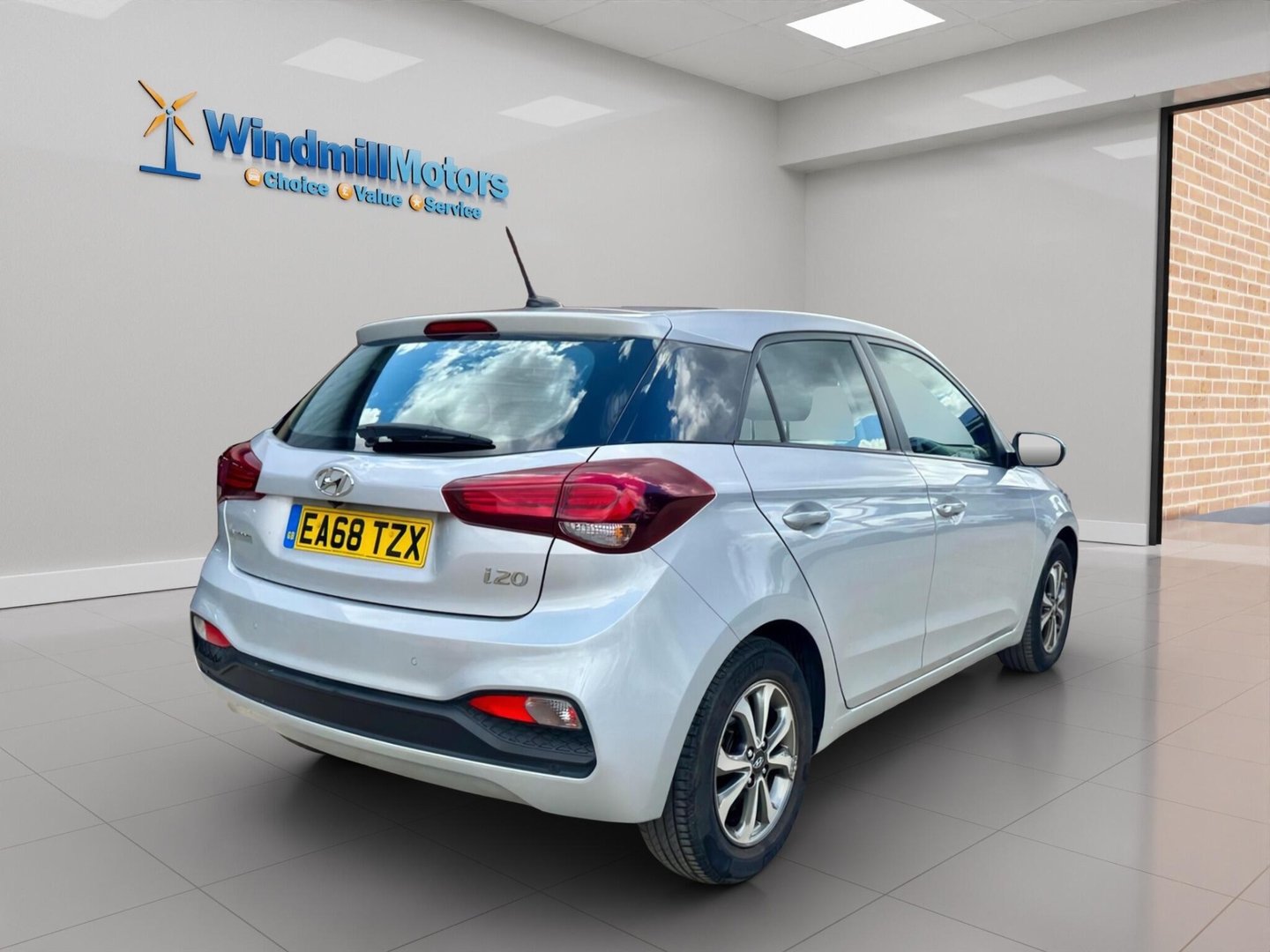 2018 Hyundai i20 — image 8