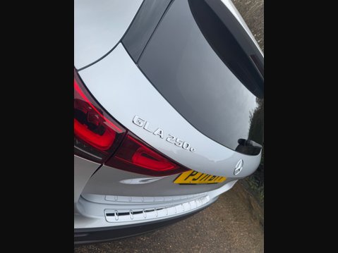 Mercedes-Benz GLA Class GLA 250 E EXCLUSIVE EDITION 32