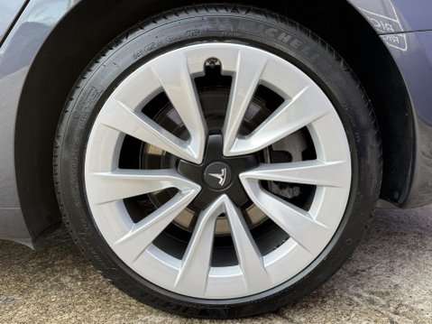 Tesla Model 3 (Dual Motor) Long Range Saloon 4dr Electric Auto 4WDE (346 ps) 16