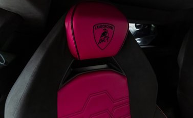 Lamborghini Revuelto 16