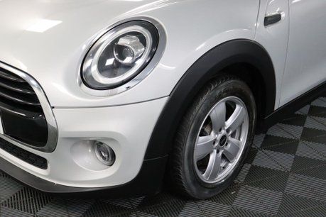 Mini Hatch COOPER CLASSIC 37