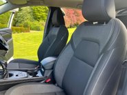 Nissan Qashqai DIG-T N-CONNECTA MHEV 19