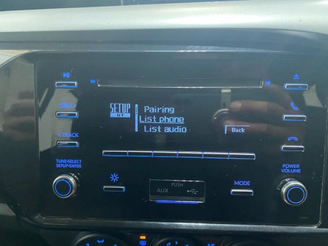 Toyota Hilux ACTIVE 4WD D-4D DCB 14