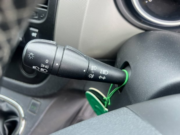 Renault Trafic SWB L1H1 (SOLD) Sportive SL27 Air Con Alloys Nav Sensors EURO 6 NO VAT 44