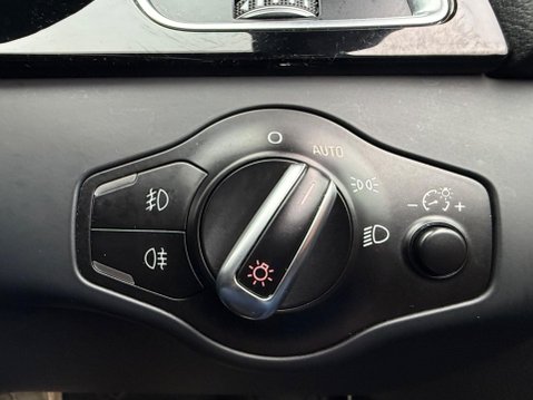 Audi A5 2.0 TDI Black Edition Plus Sportback Euro 5 (s/s) 5dr 29