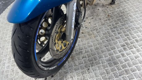 Suzuki Bandit 600 GSF 1998 27K VERY CLEAN MK1 NEW MOT ICONIC CLASSIC 600CC A2 17