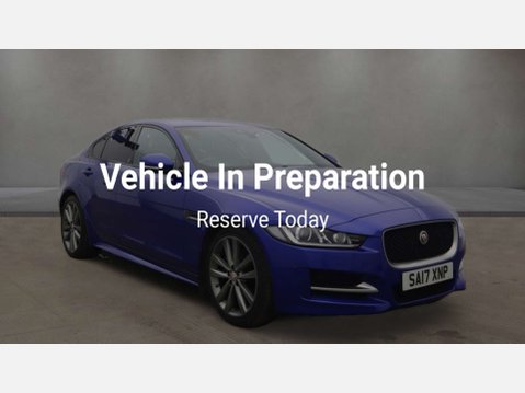 Jaguar XE 2.0d R-Sport Saloon 4dr Diesel Auto Euro 6 (s/s) (180 ps) 1