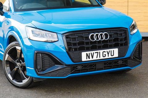 Audi Q2 TFSI S LINE BLACK EDITION 10