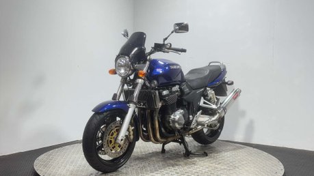 Suzuki GSX1400 2003 30K VERY CLEAN MUSCLE BIKE NEW MOT 1400CC NAKED 6