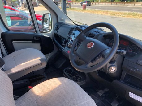 Fiat Ducato 2.3 TRIGANO TRIBUTE T680 Manual 6.36M 3500KG 2 Berth only 14000m 7