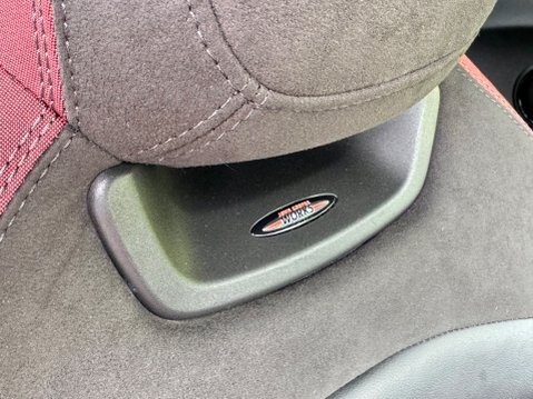 Mini Hatch JOHN COOPER WORKS 24