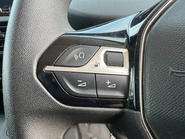 Peugeot Partner SWB L1H1 Low Roof Professional Premium Air Con Sensors EURO 6 NO VAT 29
