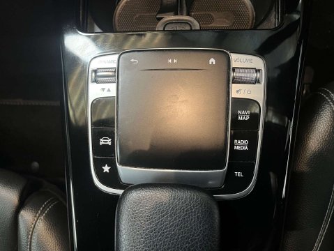 Mercedes-Benz A Class 1.3 A 180 SE Auto 5dr 27
