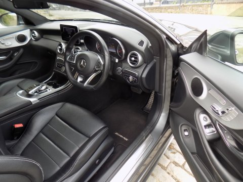 Mercedes-Benz C Class C 200 AMG LINE PREMIUM 44