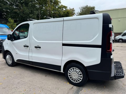 Vauxhall Vivaro 1.6 CDTi 2900 ecoFLEX Panel Van 5dr Diesel Manual L1 H1 Euro 5 (s/s) (90 ps 18