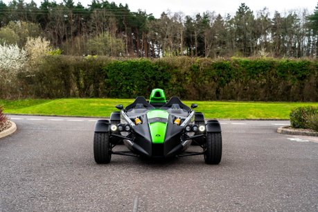 Ariel Atom 4. 320 BHP. 6-SPEED MANUAL. ÖHLINS DAMPERS. 2