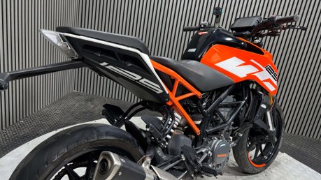KTM Duke 2019 ONLY 11K RUNNING PROJECT NAKED BIKE 125CC 4