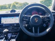 Porsche Macan GTS PDK 12