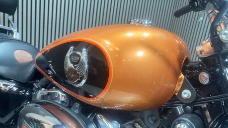 Harley-Davidson Sportster XL1200 C 2007 105 ANNIVERSARY ONLY 4K LONG MOT 1200CC 12