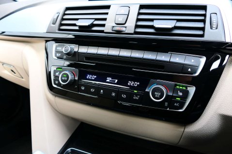 BMW 3 Series 2.0 320d Edition Sport Auto 5dr 27