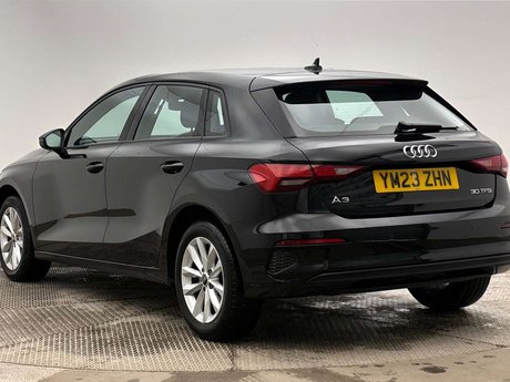 Audi A3 1.0 A3 Sportback 30 TFSI Technik 5dr 3
