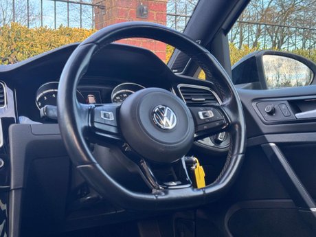Volkswagen Golf 2.0 Golf R DSG 4WD 5dr 27