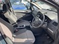 Vauxhall Zafira 1.6 16V Exclusiv Euro 5 5dr 9