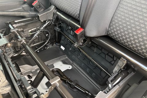 Ford Transit 350 Drw L3 165ps Crew Cab Tipper - 3.5t Towing Capacity / Air Con 15