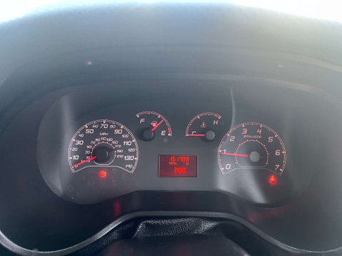 Fiat Doblo 1.2 Doblo 16V MultiJet II FRIDGE VAN 17