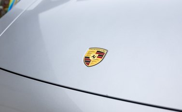Porsche 911 Carrera GTS (992.2) 42