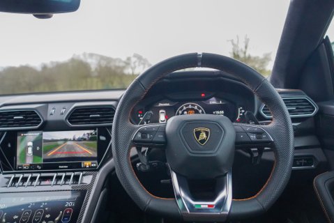 Lamborghini Urus S 11