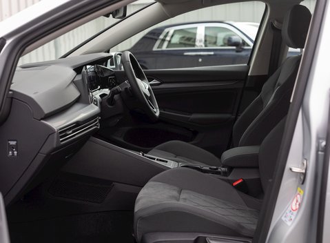 Volkswagen Golf 8 2.0 TDI Style 15