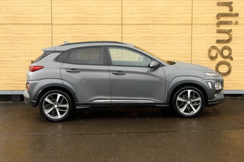 Hyundai KONA PREMIUM SE 12