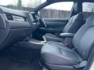 Mitsubishi Outlander PHEV DYNAMIC 3