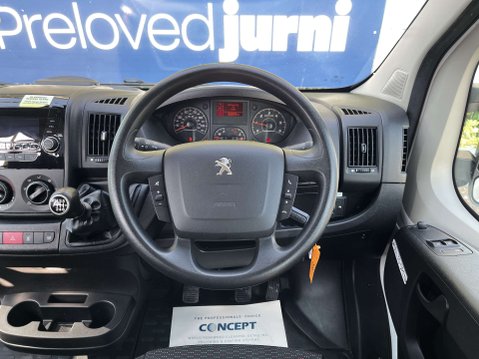 Peugeot Boxer 2.2 Boxer 440 17-SEAT Minibus Lite NON-D1 with Full width Ramp. E6 22