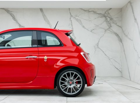 Abarth 695 Tributo Ferrari 47