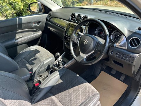 Suzuki Vitara 1.4 Boosterjet MHEV SZ5 Euro 6 (s/s) 5dr 19