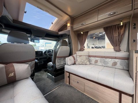 Auto-Sleepers Burford Duo 8