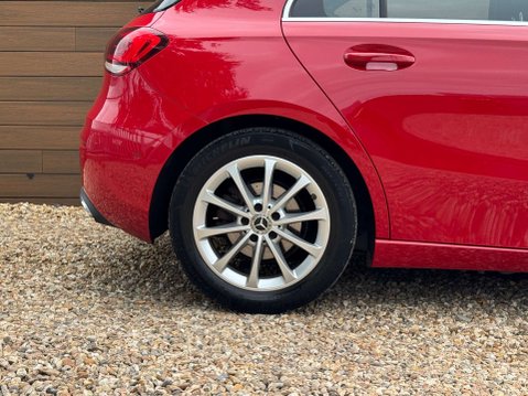 Mercedes-Benz A Class 1.3 A 200 Sport Executive Auto 5dr 14