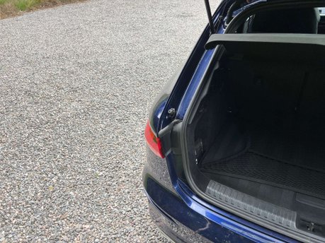 Audi S3 2.0 S3 Sportback TFSI Quattro Semi-Auto 4WD 5dr 46