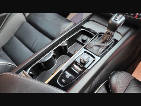 Volvo V60 T4 R-DESIGN PLUS 14