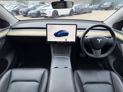 Tesla Model Y (Dual Motor) Long Range SUV 5dr Electric Auto 4WDE (384 bhp) 32