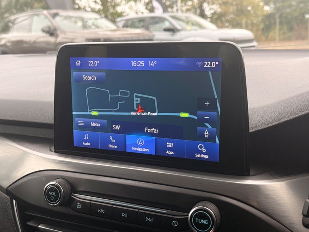 Ford Focus TITANIUM EDITION MHEV 25
