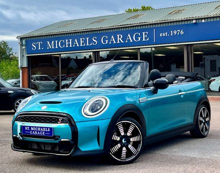 Mini Convertible 2.0 Cooper S Seaside Edition Auto 3dr 1