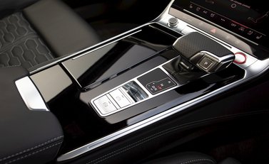 Audi RS6 Avant Vorsprung 22