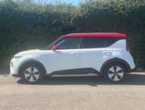 Kia Soul 64kWh First Edition SUV 5dr Electric Auto (201 bhp) 6