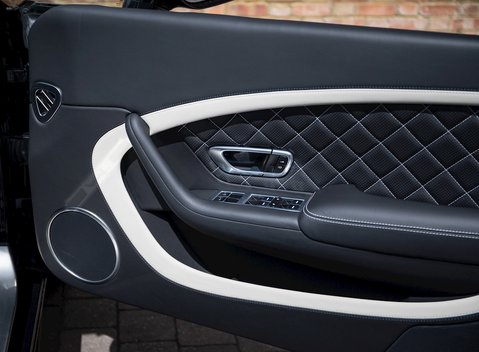 Bentley Continental GT Speed Convertible 22