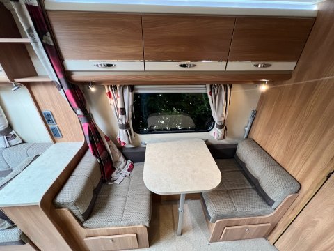 Swift Challenger 530 SE 13